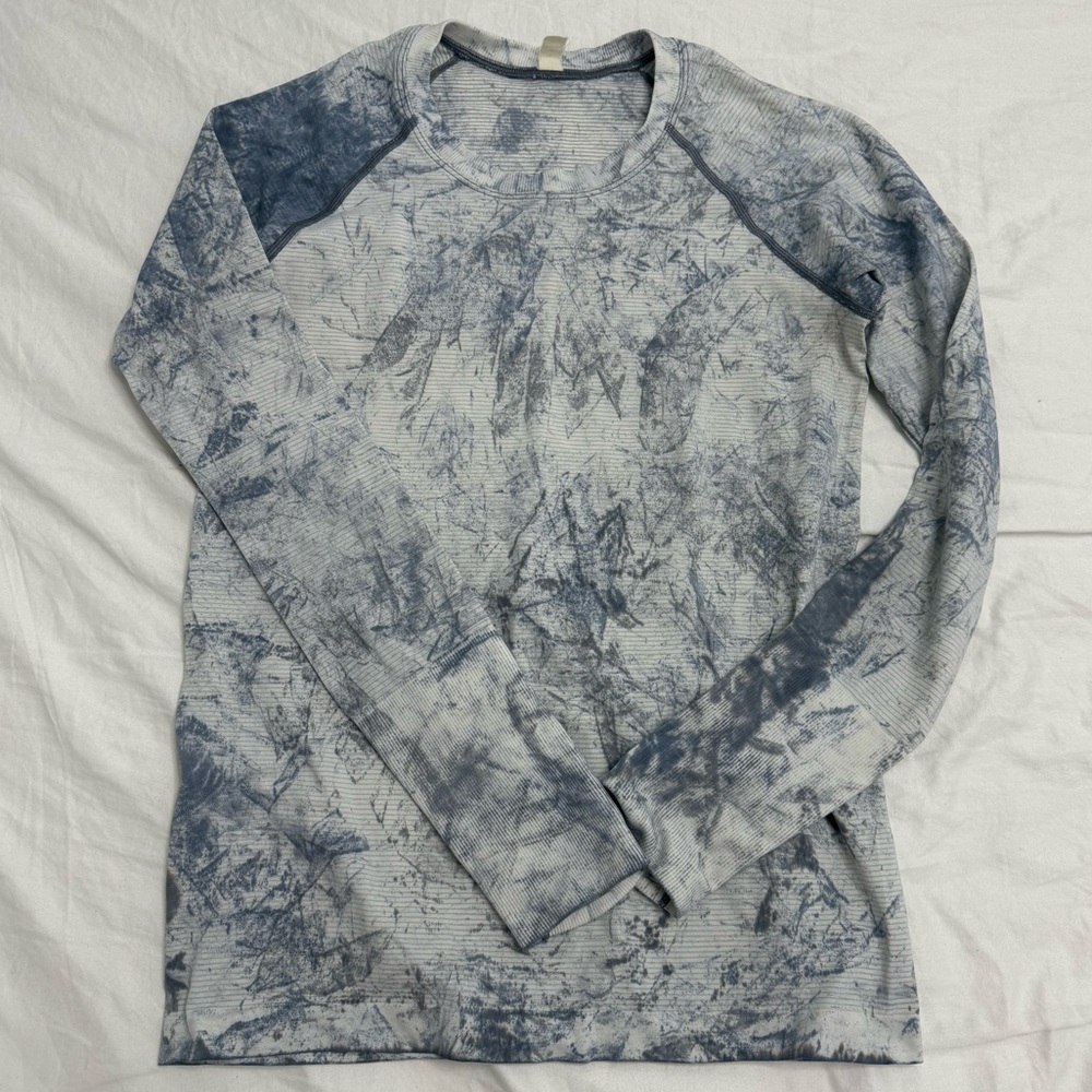 Lululemon Athletica Blue White Gray Marbled Long Sleeve sz 8